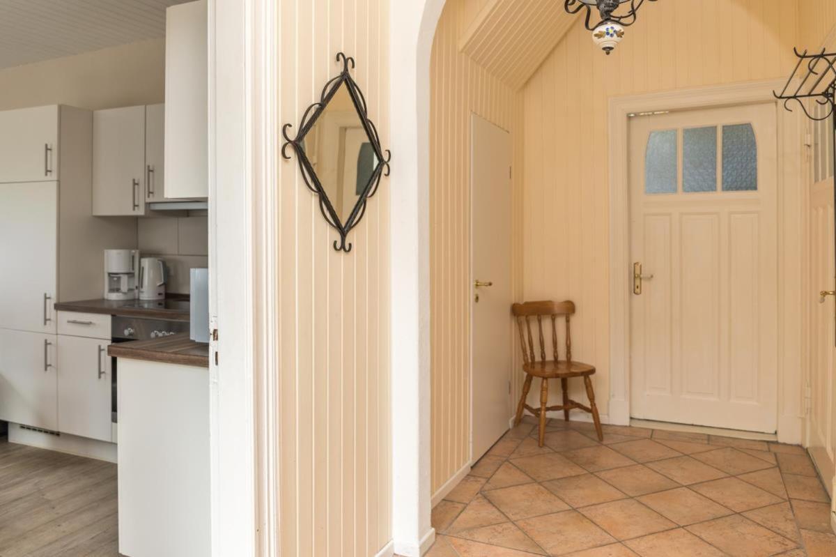 Ferienwohnung Friesenhof Janssen - Urlaub auf dem Bauernhof Neuharlingersiel Exterior foto