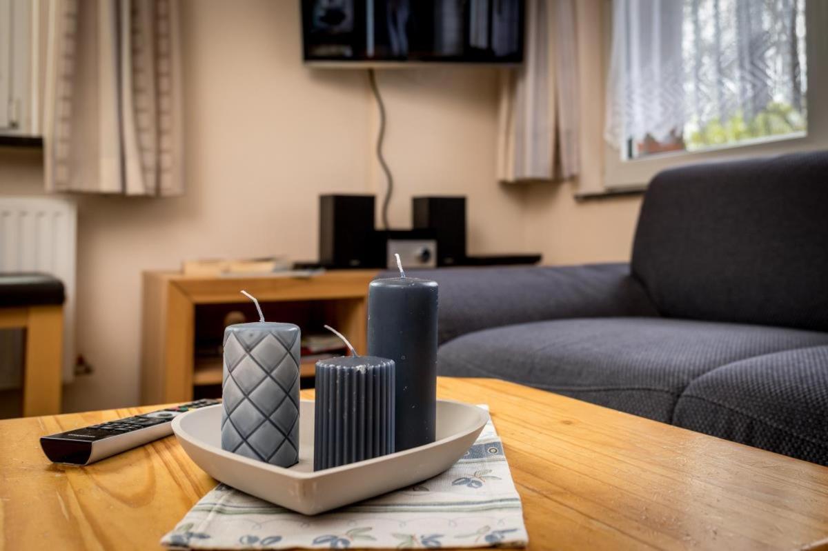 Ferienwohnung Friesenhof Janssen - Urlaub auf dem Bauernhof Neuharlingersiel Exterior foto