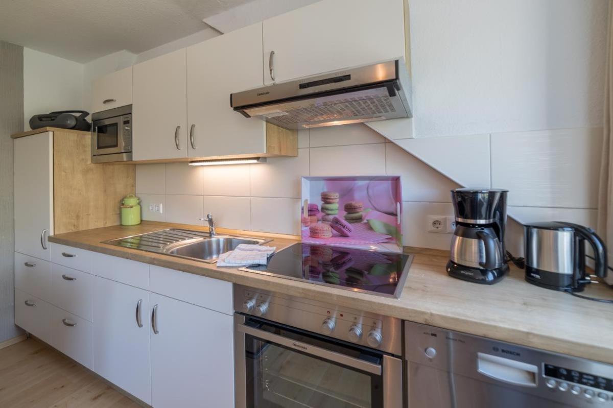 Ferienwohnung Friesenhof Janssen - Urlaub auf dem Bauernhof Neuharlingersiel Exterior foto