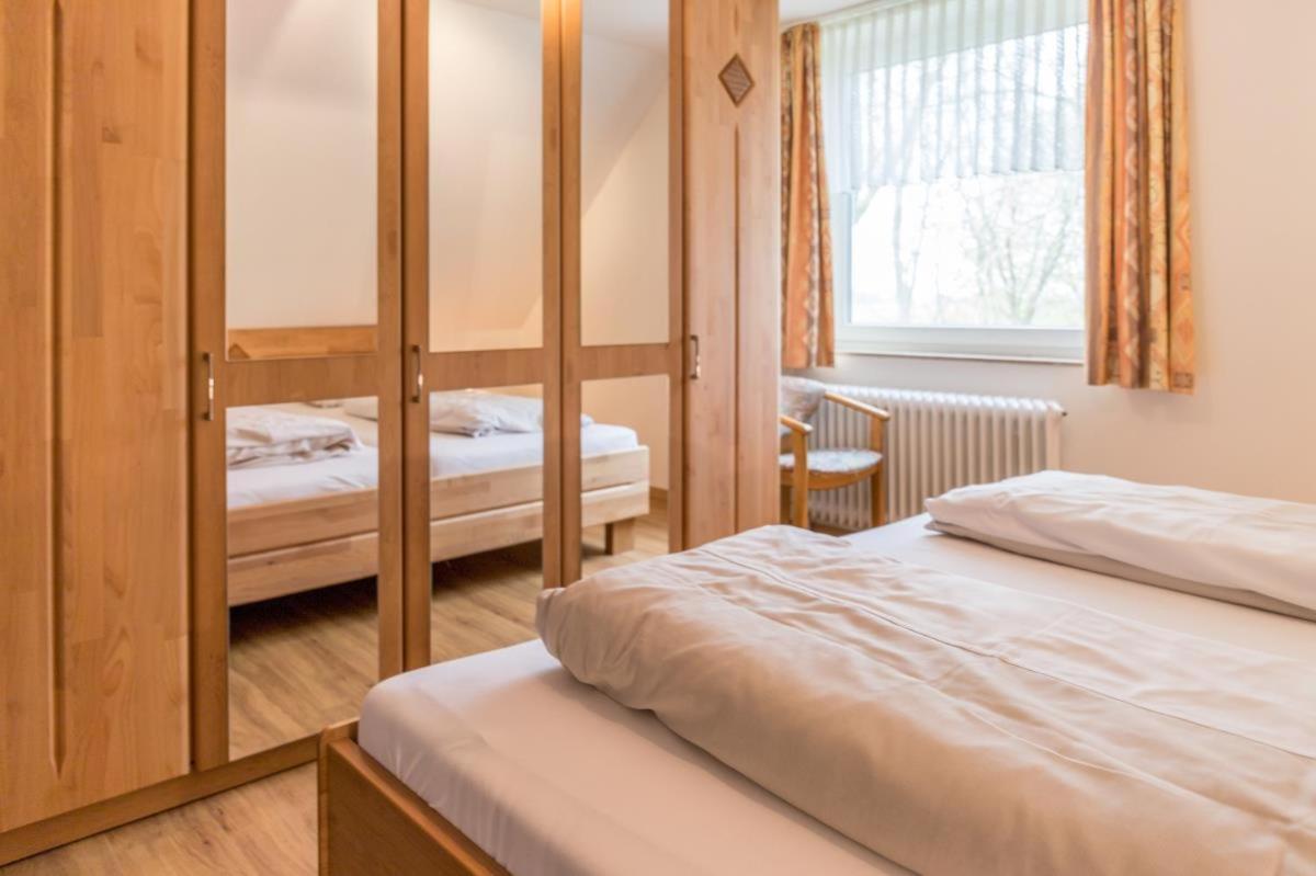 Ferienwohnung Friesenhof Janssen - Urlaub auf dem Bauernhof Neuharlingersiel Exterior foto