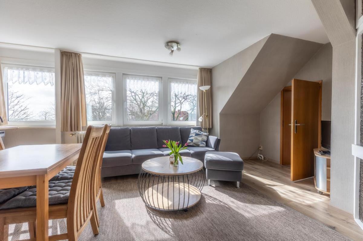 Ferienwohnung Friesenhof Janssen - Urlaub auf dem Bauernhof Neuharlingersiel Exterior foto